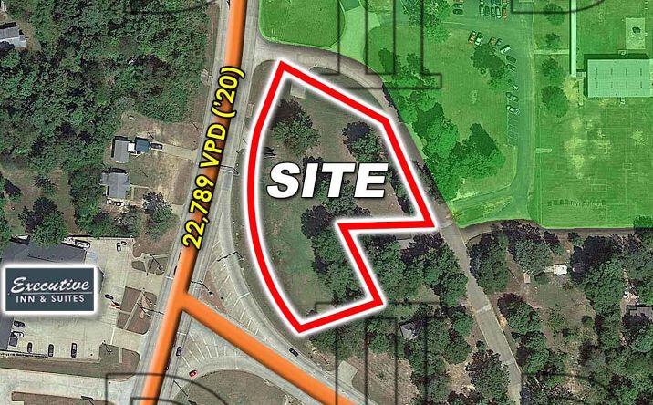 Pictures of Land property located at NEC - HWY. 300 & HWY. 271, Gilmer, TX 75644 for sales - image #1