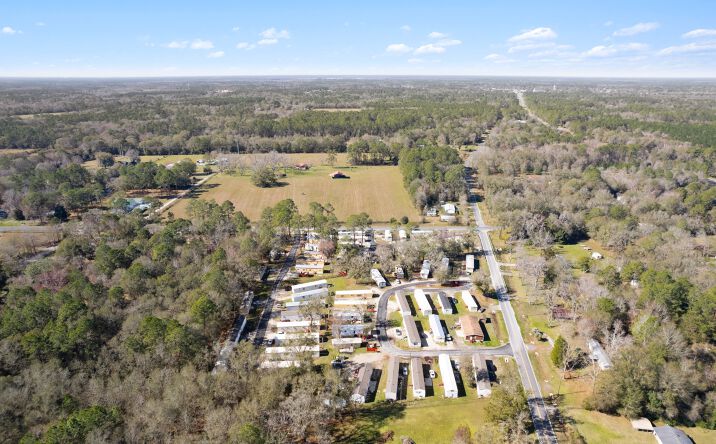 Pictures of Mobile Home Park property located at 15039 SE County Rd 230A, Starke, FL 32091 for comps - image #1