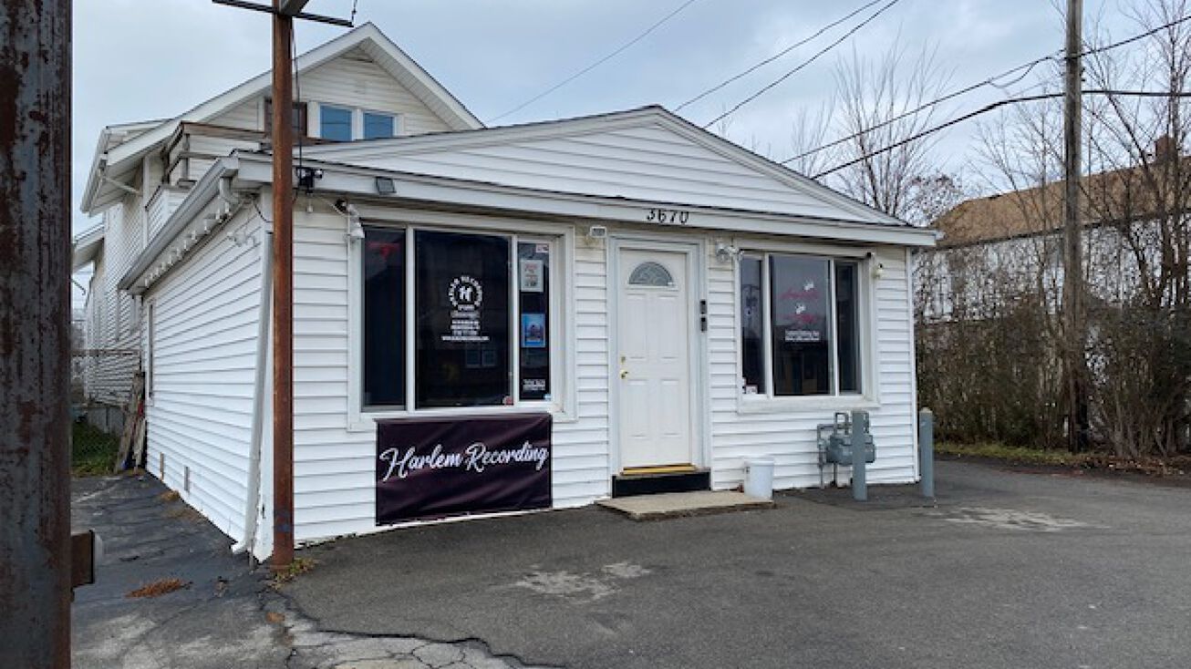 3670 Harlem Rd, Cheektowaga, NY 14215 Mixed Use Property for Sale 3670 Harlem Rd