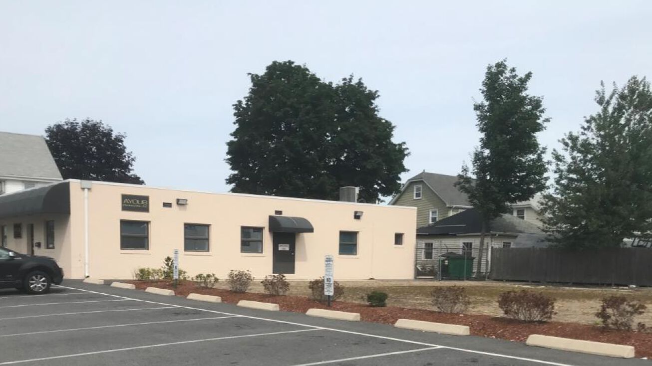 414 Benefit St, Pawtucket, RI 02861 Office Property for Sale 414