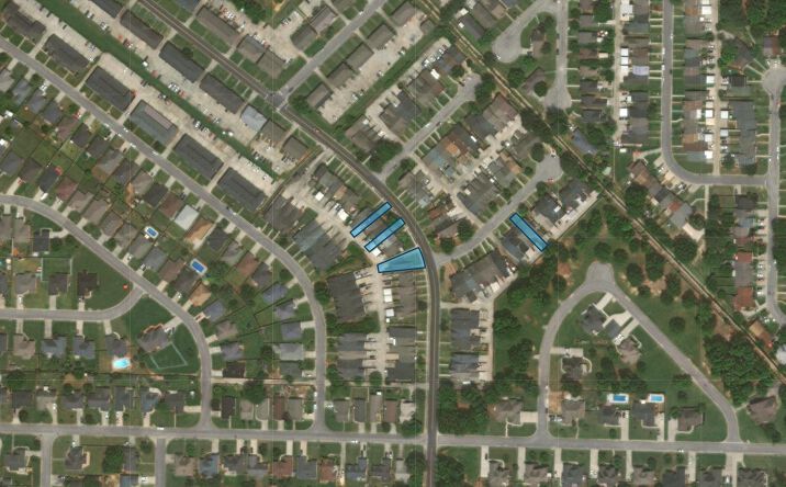 Pictures of Multifamily property located at 1703 Brookline Ave SW, Decatur, AL 35603 for comps - image #1