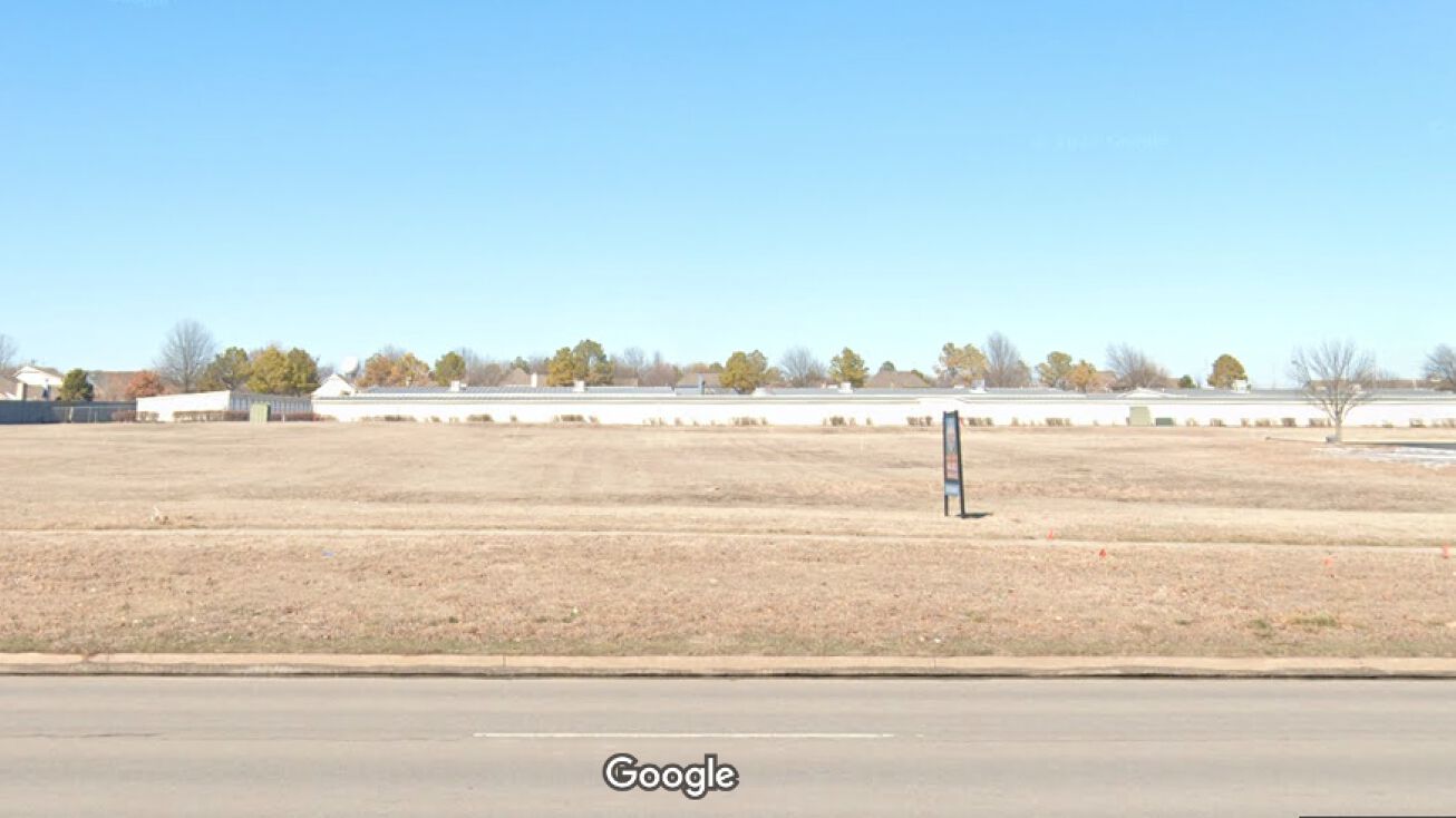 2712 W Kenosha St, Broken Arrow, OK 74012