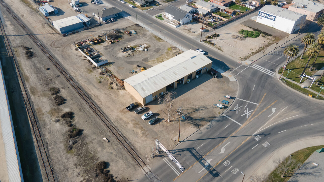 15001 W California Ave, Kerman, CA 93630