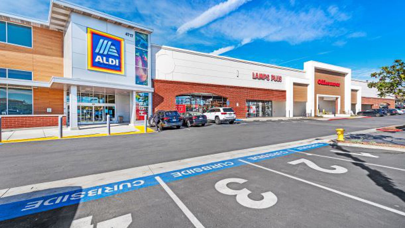 4687 E Main St, Ventura, CA 93003