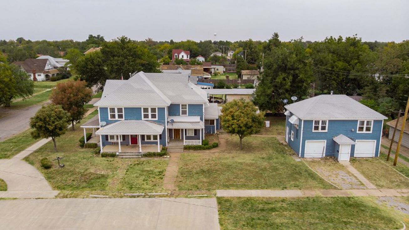 130 S. Randlett Street, Elk City, OK 73651