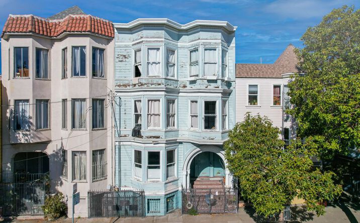 Pictures of Multifamily property located at 378 Waller St, San Francisco, CA 94117 for comps - image #1
