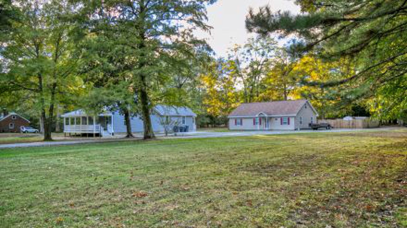 NeckOLand Rd, Williamsburg, VA 23185