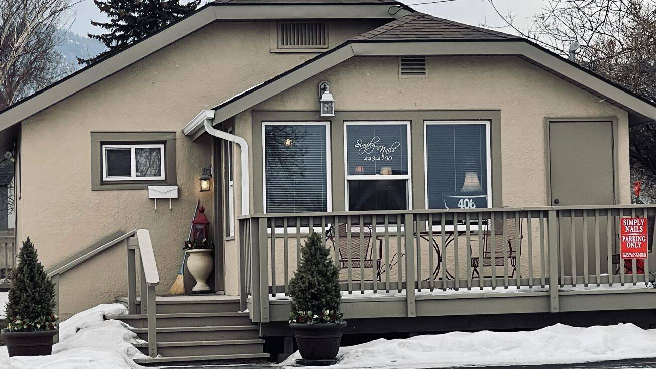 120 East Lyndale Avenue, Helena, MT 59601