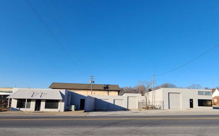 image of property at 260 S MAIN ST Decatur AR 72722