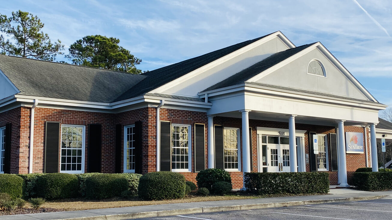 5201 S College Rd, Wilmington, NC 28412