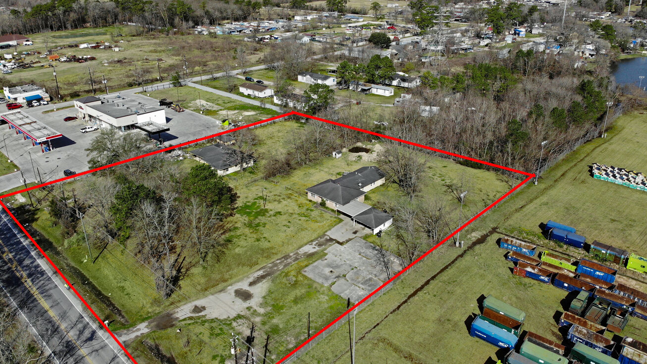 6925 E Mt Houston Rd, Houston, TX 77050