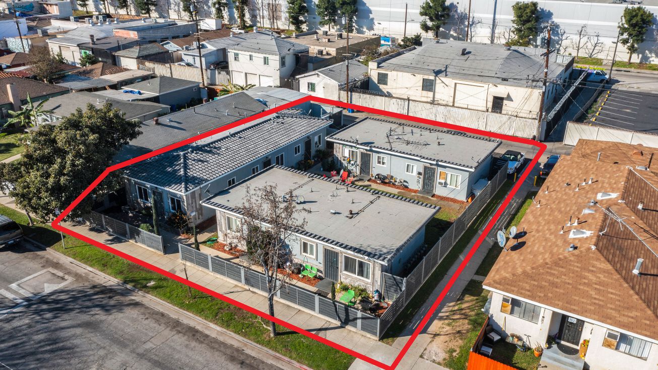 1001 Simmons Ave, East Los Angeles, CA 90022