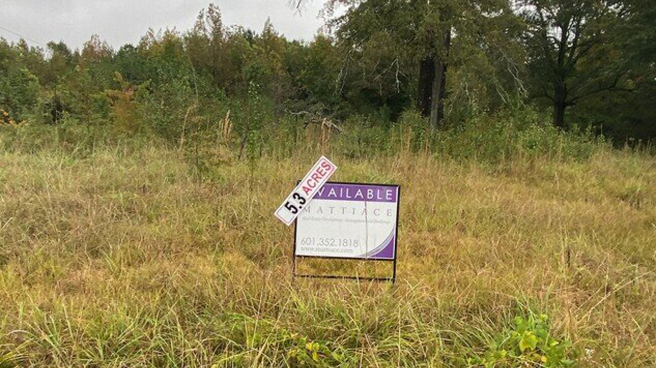 301 American Ave, Booneville, MS 38829