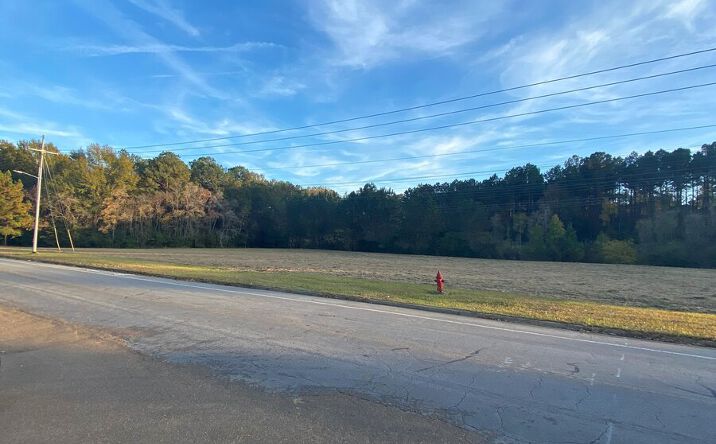 Pictures of Land property located at 407 Towne Center Blvd, Ridgeland, MS 39157 for sales - image #1