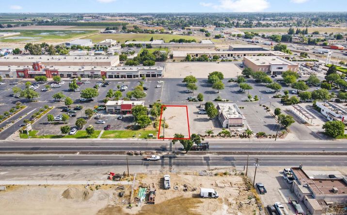 Pictures of Land, Industrial property located at 2175 W Main Street, Turlock, CA 95380 for sales - image #1