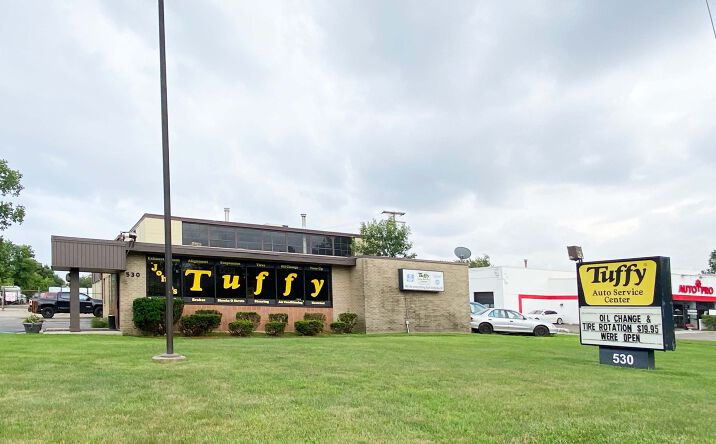 Pictures of Industrial property located at 530 E Maple Rd, Troy, MI 48083 for sales - image #1