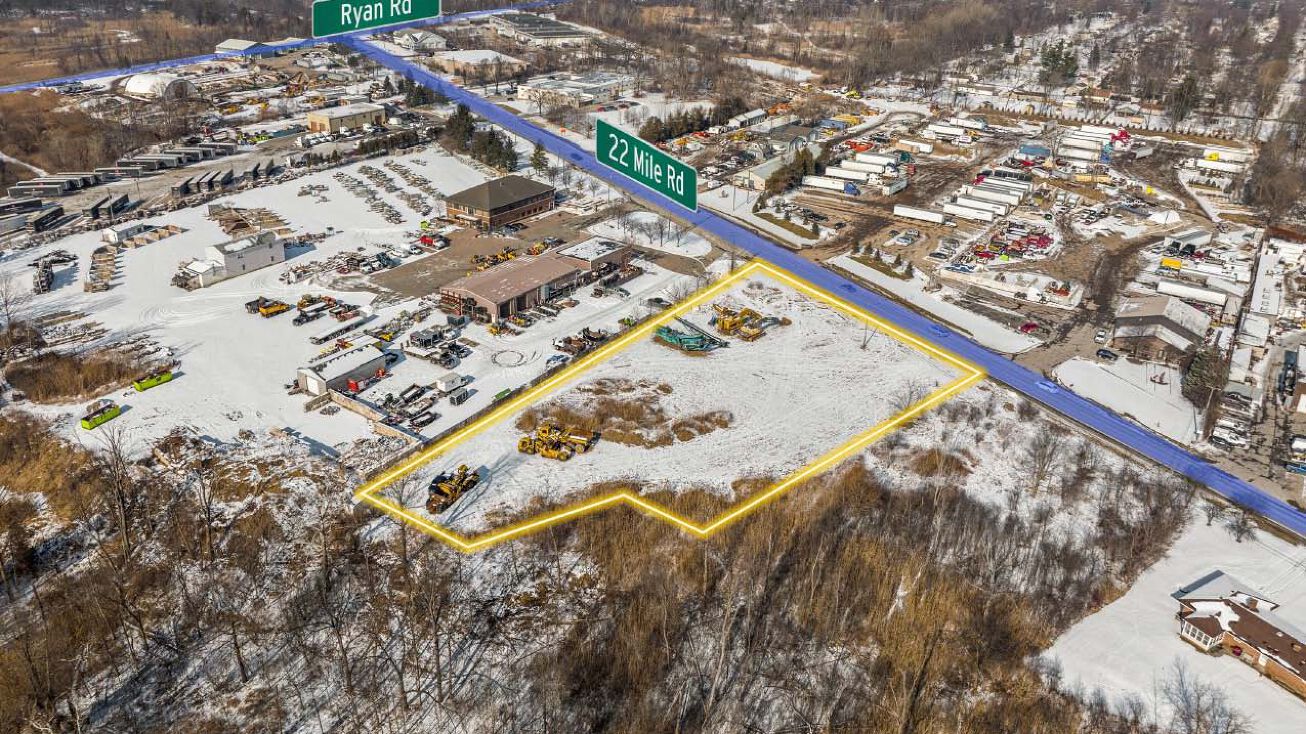 22 Mile Rd, Utica, MI 48317