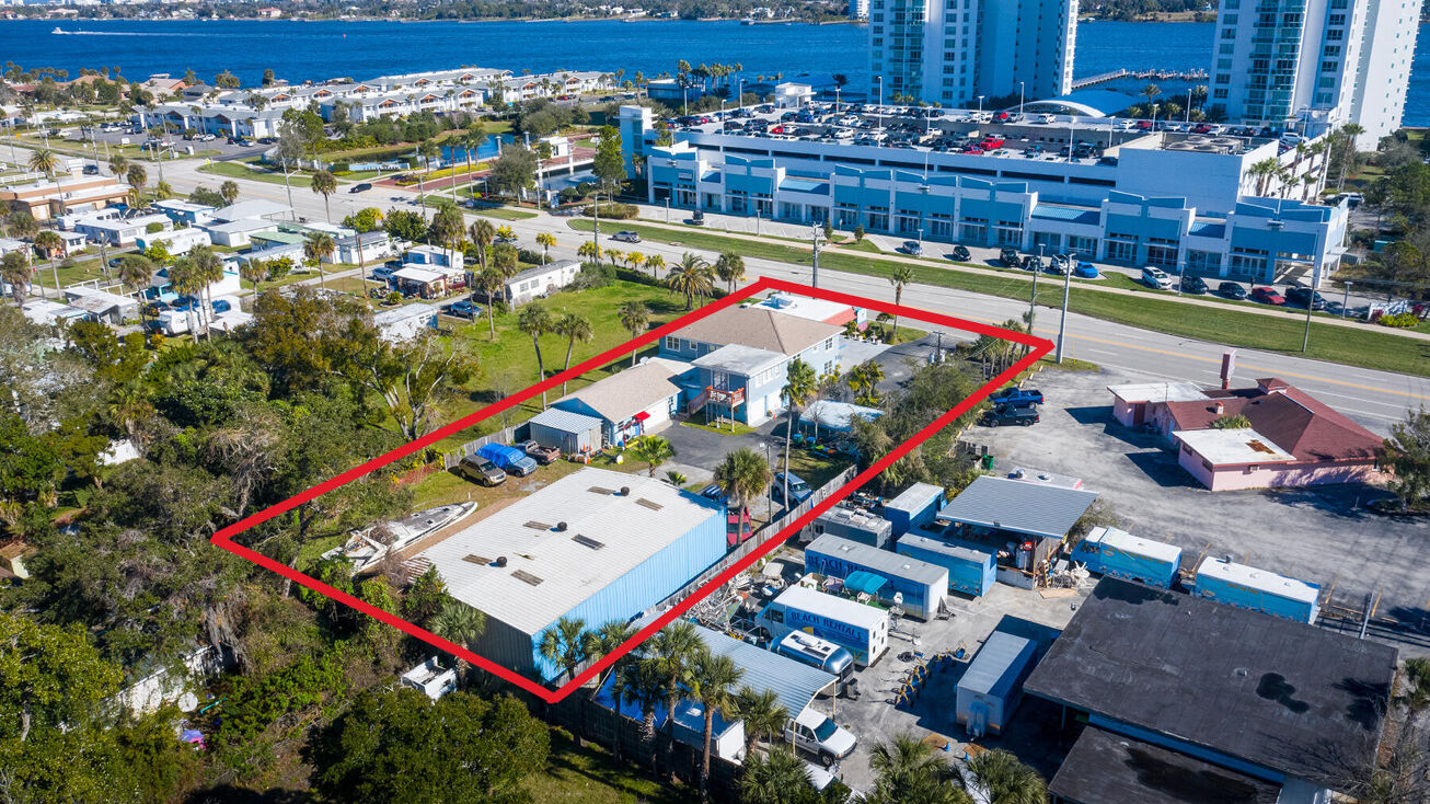 218 Riverside Drive, Holly Hill, FL 32117