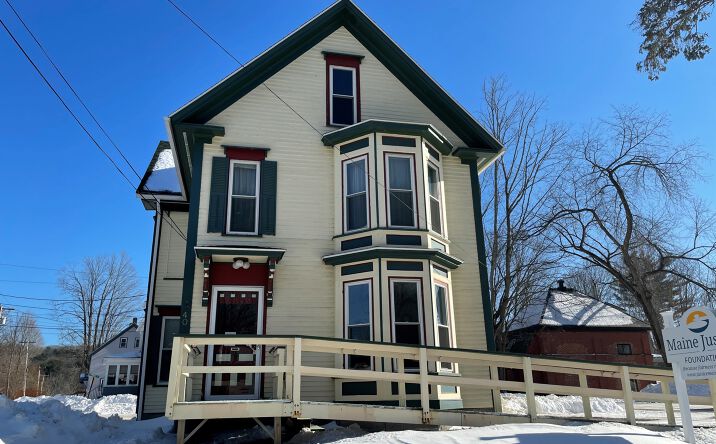 Pictures of Office property located at 40 Water St, Hallowell, ME 04347 for comps - image #1