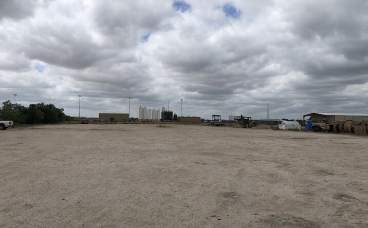 Pictures of Land property located at 4003 S Chadbourne, San Angelo, TX 76904 for sales - image #1
