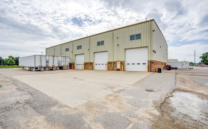 Pictures of Industrial property located at 2180 Pennsylvania Ave, Madison, WI 53704 for sales - image #1