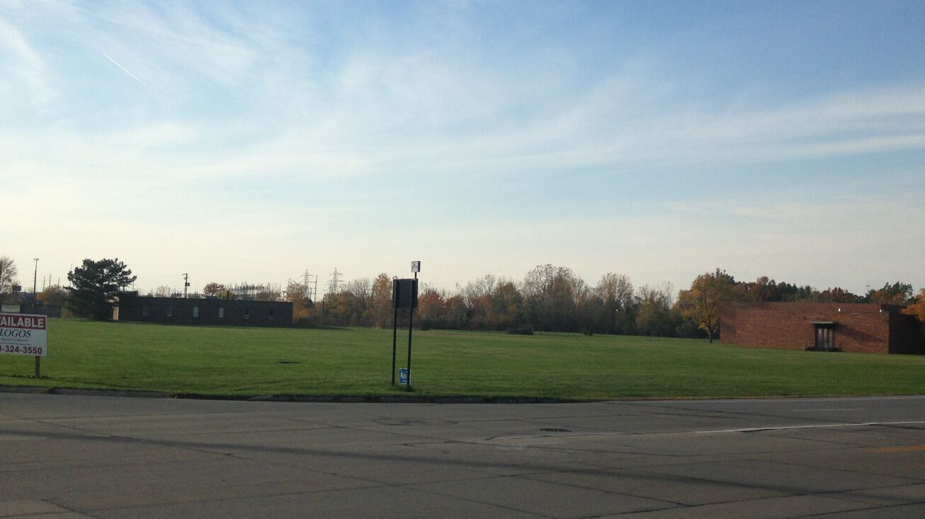 2200 W River Rd N, Elyria, OH 44035