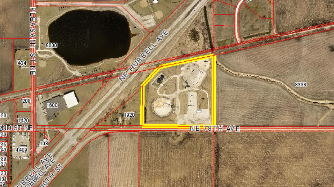 2020 2nd St NE, Bondurant, IA 50035