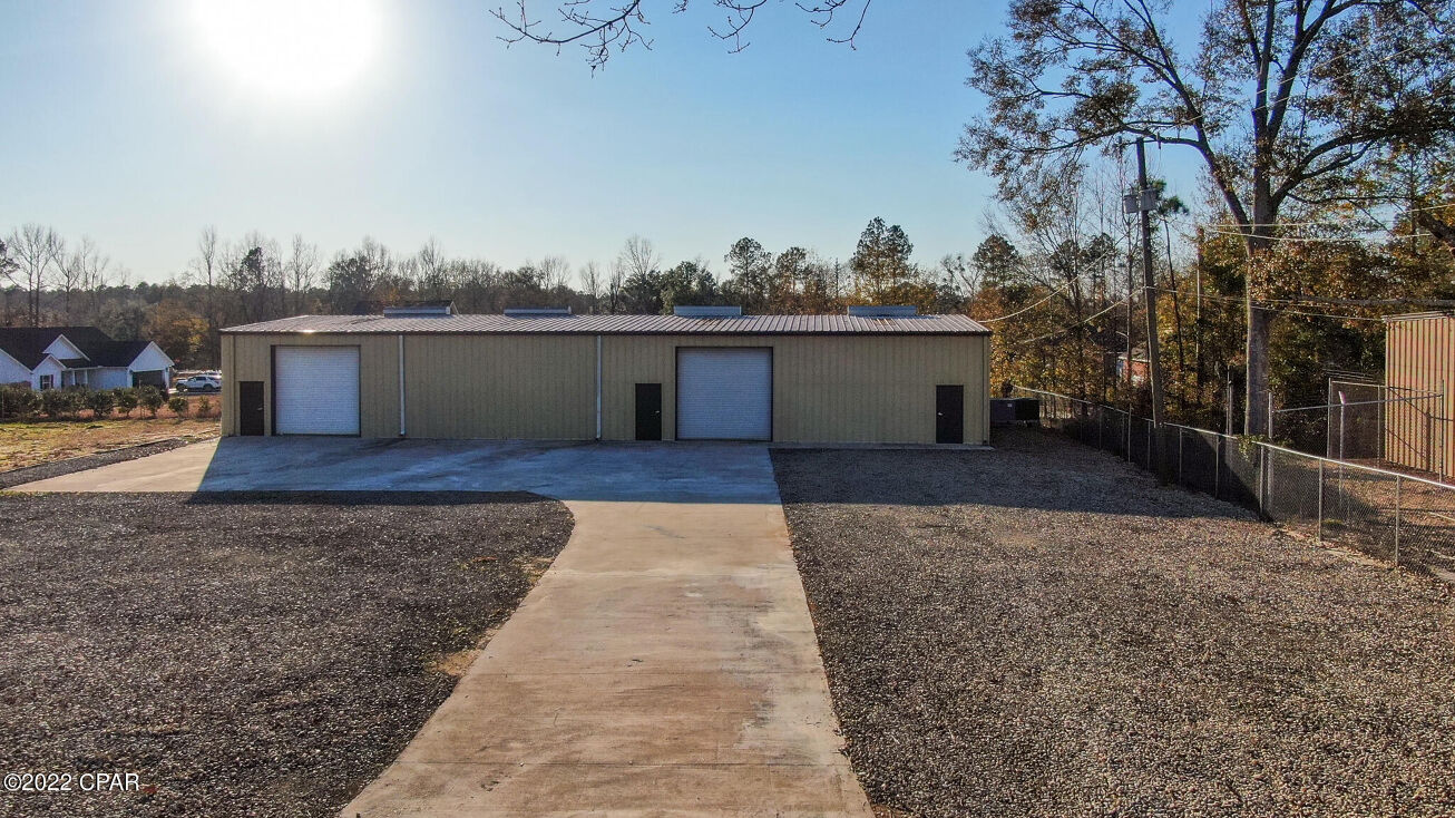 988 Industrial Drive, Chipley, FL 32428