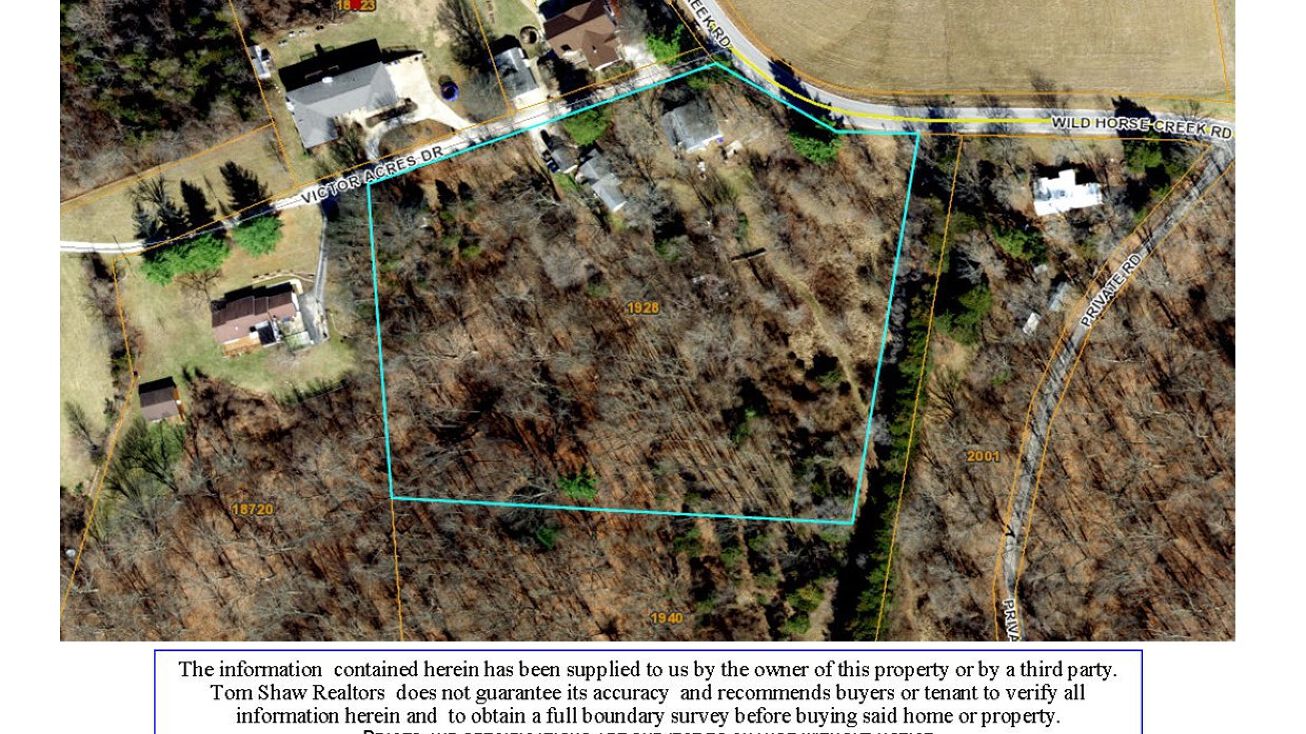 1928 Wild Horse Creek Rd, Wildwood, MO 63038