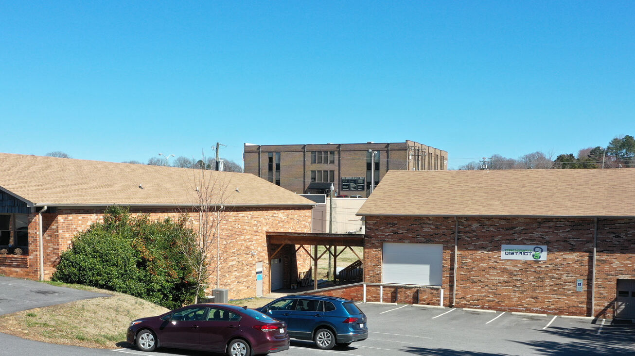 2513 Neudorf Road, Clemmons, NC 27012