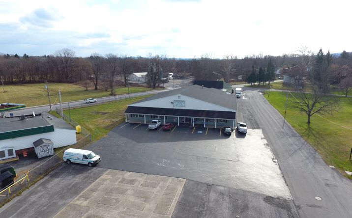 Pictures of Retail property located at 104 Lenox Ave, Oneida, NY 13421 for sales - image #1