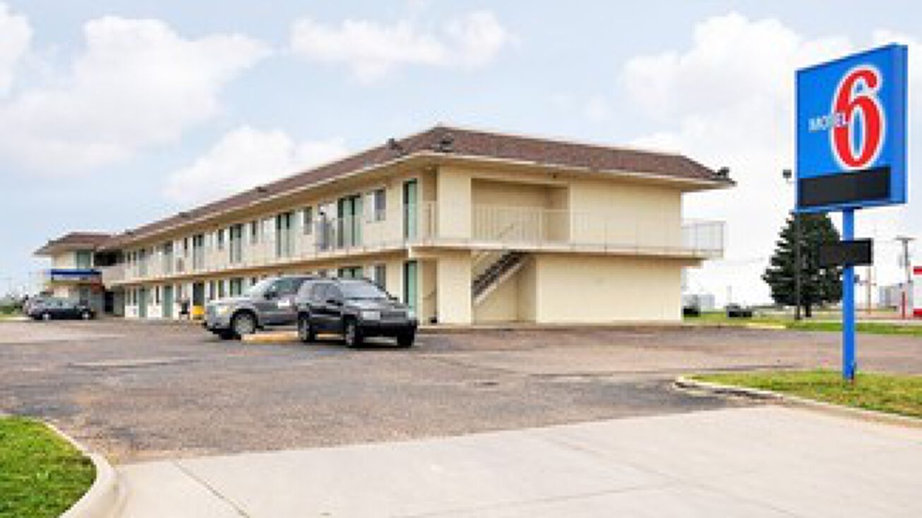 2420 Commerce Rd, Goodland, KS 67735