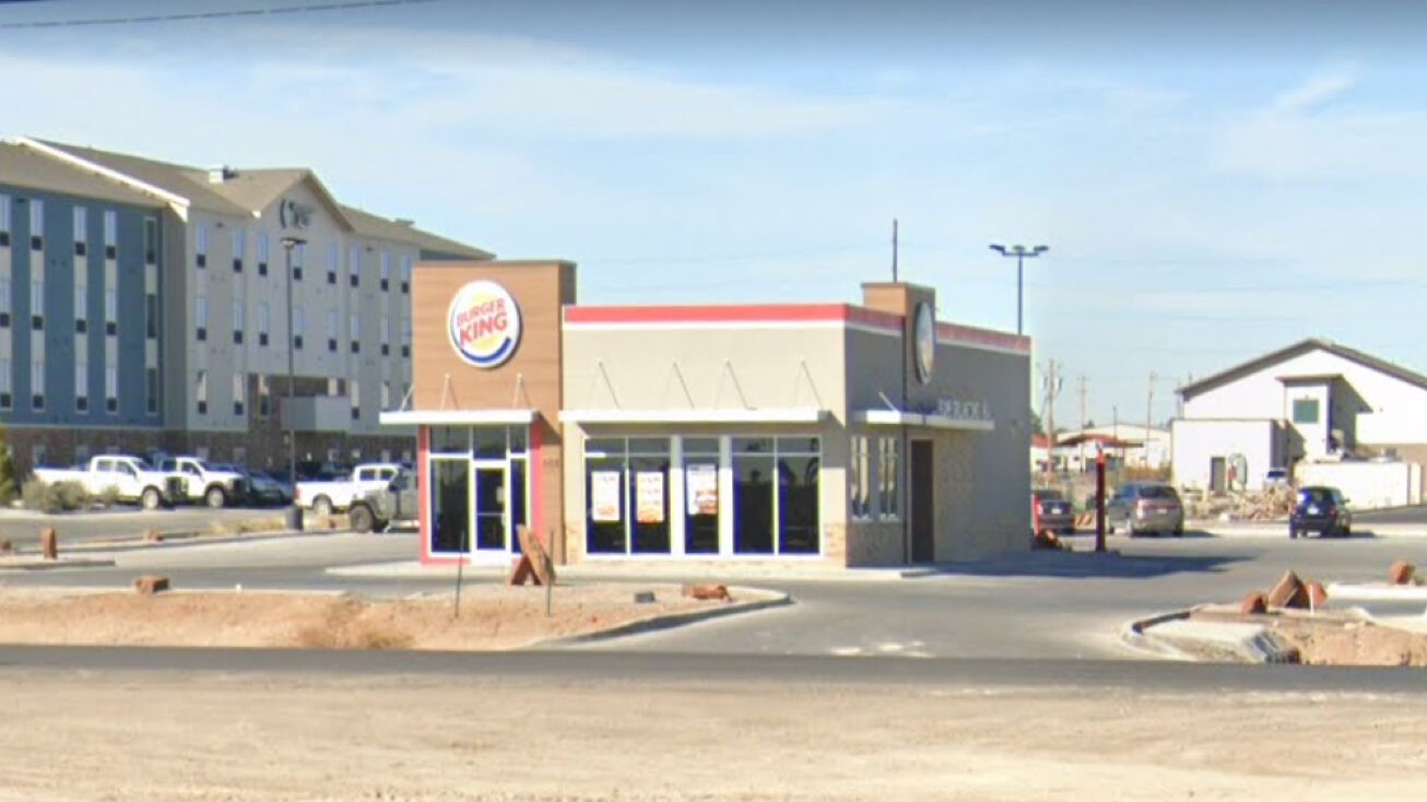 105 Lincoln St, Pecos, TX 79772