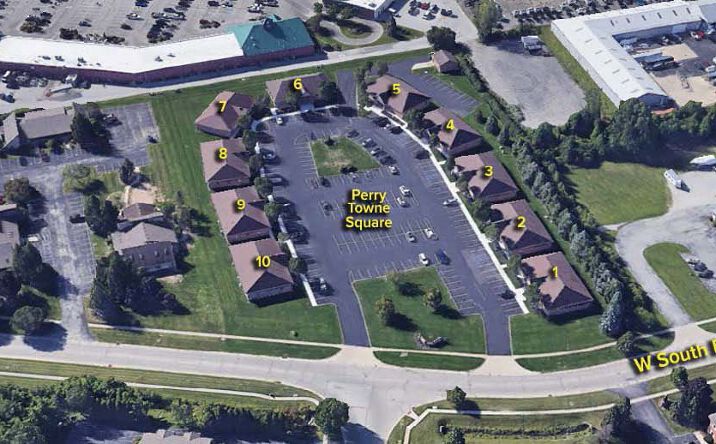 Pictures of Office property located at 900 W. South Boundary St, Perrysburg, OH 43551 for sales - image #1