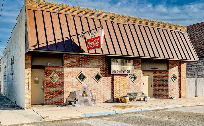 image of property at 108 W RAILROAD Kempton IN 46049