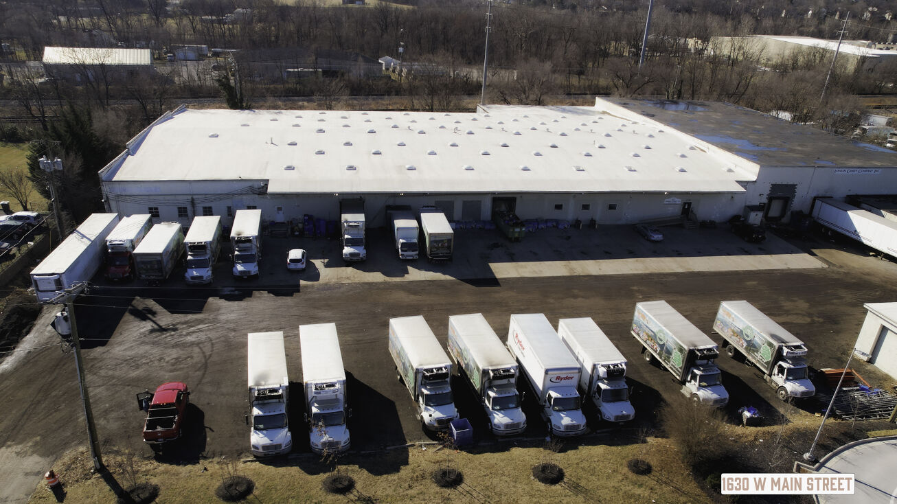 1630 W Main St, Salem, VA 24153