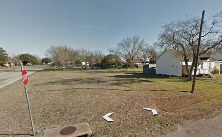 Pictures of Land property located at 605 Washington Avenue, Wharton, TX 77488, 609 Washington Avenue, Wharton, TX 77488, 613 Washington Ave, Wharton, TX 77488, Washington and David Street, Wharton, TX 77488 for sales - image #1