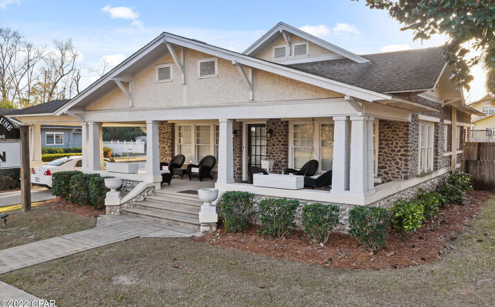 Pictures of Office property located at 896 Main Street, Chipley, FL 32428 for sales - image #1