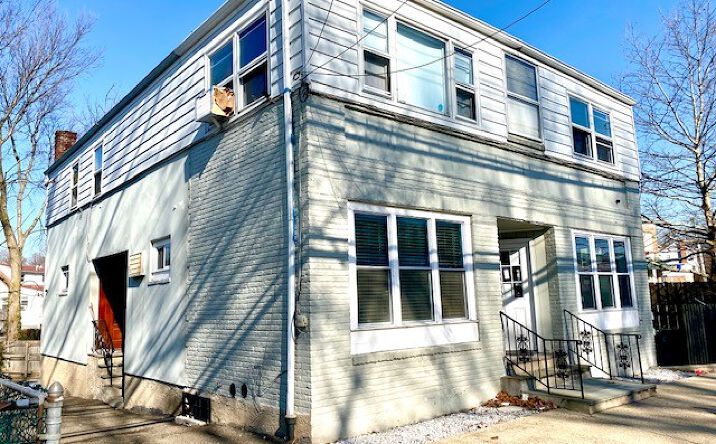 image of property at 337 KIMBALL AVE Yonkers NY 10704-3072