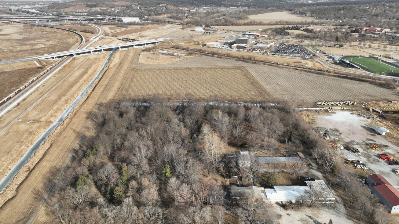 1400 E South Omaha Bridge Rd, Council Bluffs, IA 51503 Land for Sale