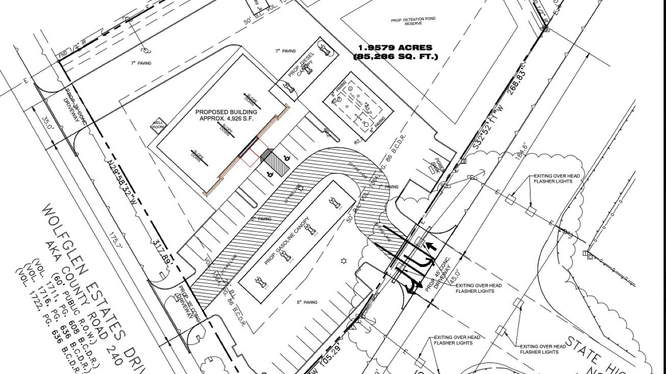 15004 TX35, Angleton, TX 77534