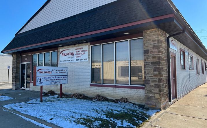Pictures of Office property located at 1623 Ford Ave, Wyandotte, MI 48192 for sales - image #1
