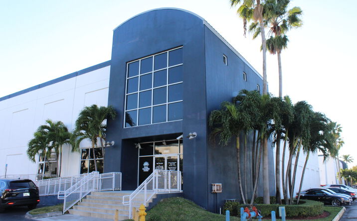 Pictures of Industrial property located at 7620 NW 25th Street, Unit 1, Miami, FL 33122 for sales - image #1