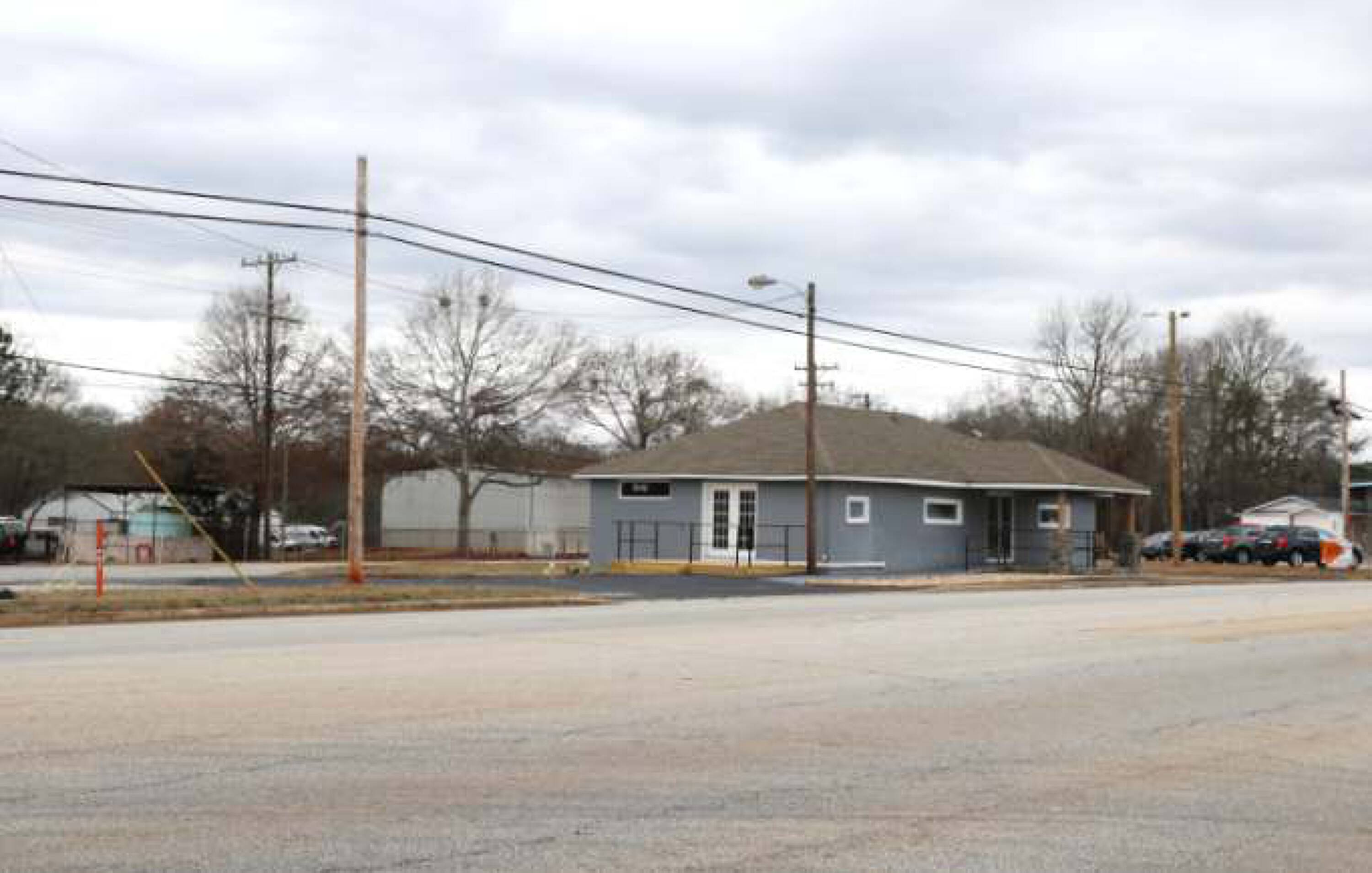 9821 Asheville Hwy, Inman, SC 29349-9344