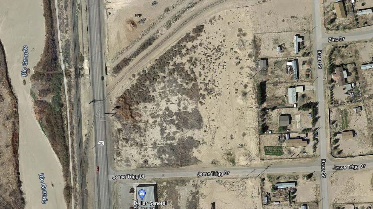 150 Jesse Trigg Dr, Vinton, TX 79821