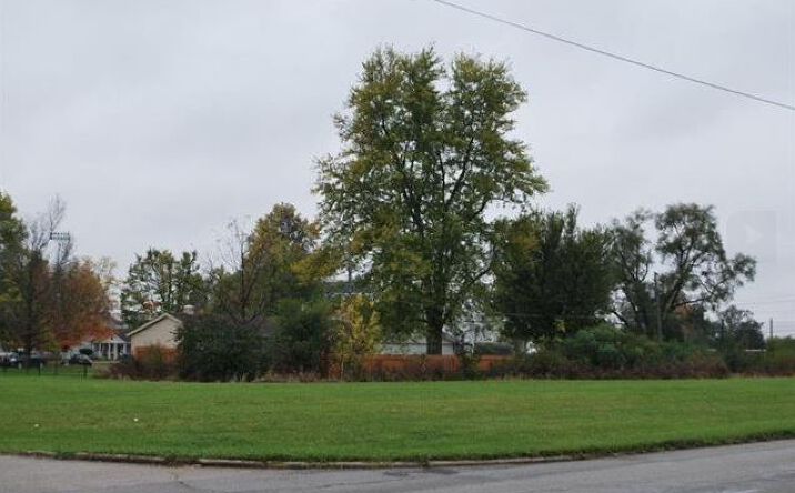 Pictures of Land property located at 2400 Blk W McGalliard, Muncie, IN 47304 for sales - image #1