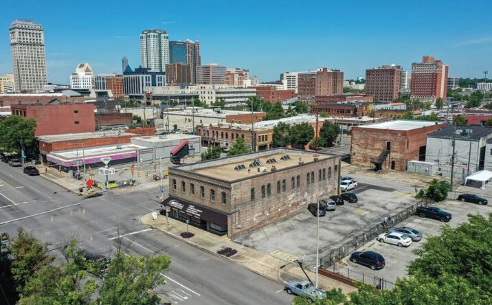 Pictures of Mixed Use property located at 2400 1st Ave N, Birmingham, AL 35203 for comps - image #1