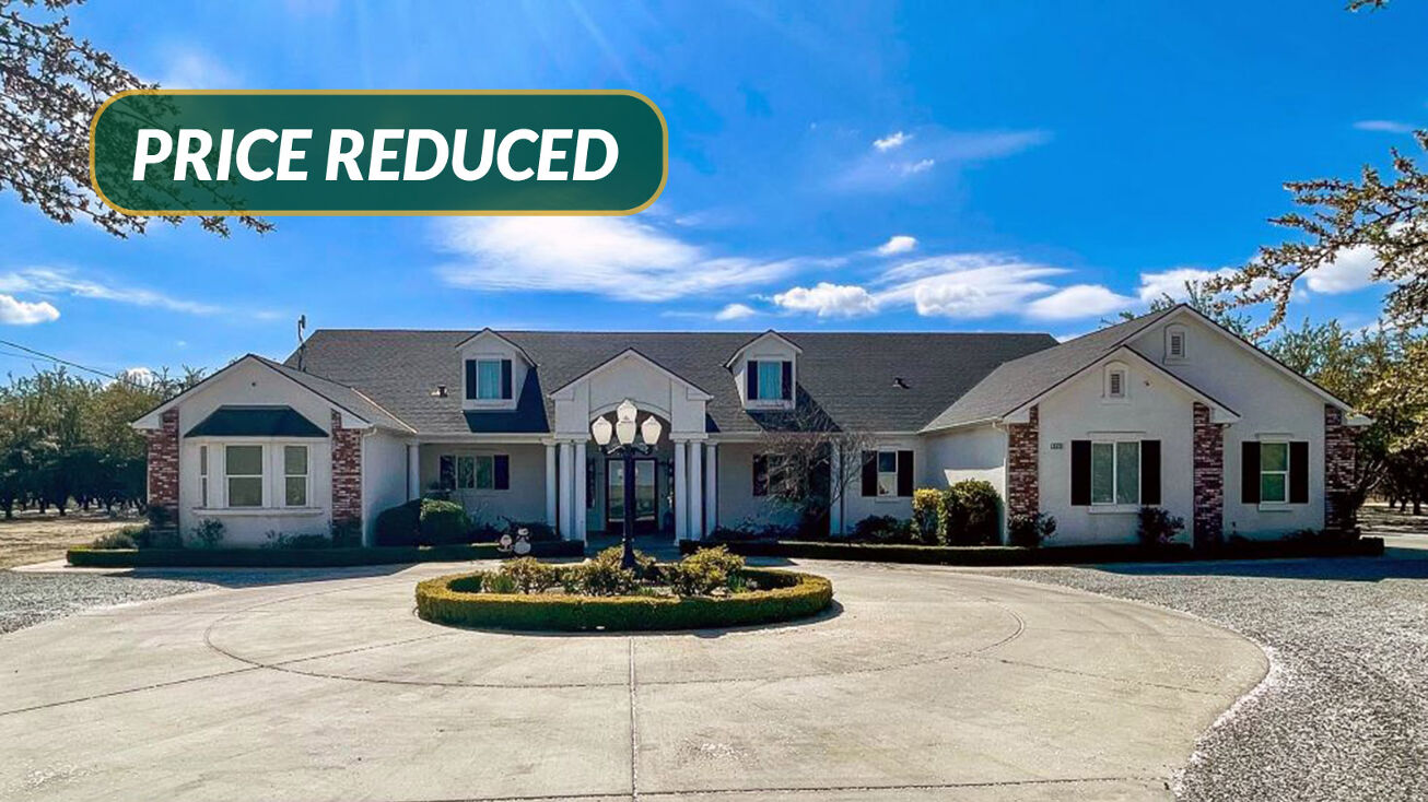 3421 W Saginaw Ave, Caruthers, CA 93609