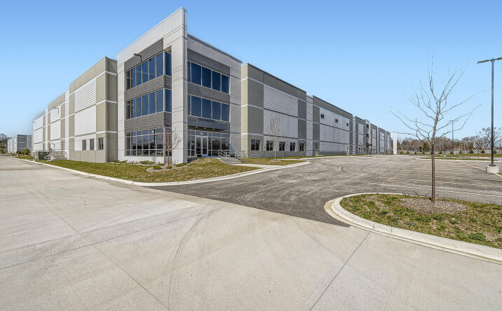 Pictures of Industrial property located at 150 Sellstrom Dr, Palatine, IL 60067 for sales - image #1