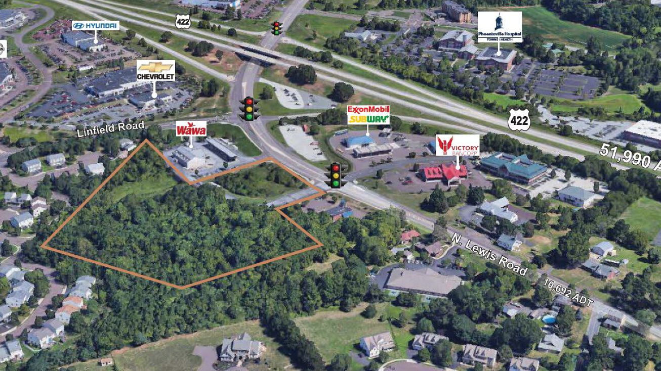 N Lewis Rd, Royersford, PA 19468